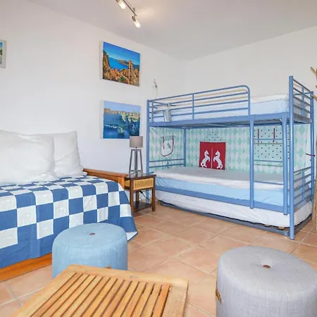 Gorgeous In Vecchio With Kitchen * Porto-Vecchio (Corsica)